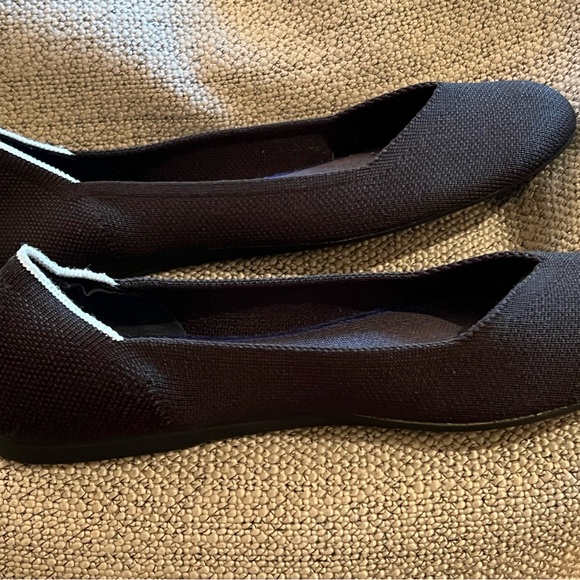 Rothy's Black Flats Sleek Minimalist Design Size 9.5 EU 41 - Picture 10 of 10